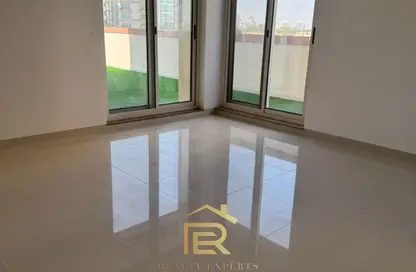 Apartment - 2 Bedrooms - 3 Bathrooms for rent in Spanish Tower - Dubai Sports City - Dubai