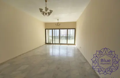 شقة - 3 غرف نوم - 3 حمامات للايجار في شارع التعاون الجديد - التعاون - الشارقة