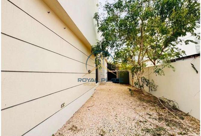 15683102 - صورة العقار 3