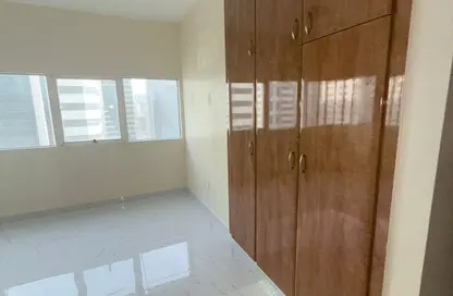 Apartment - 2 Bedrooms - 2 Bathrooms for rent in Al Mamzar - Al Mamzar - Sharjah - Sharjah