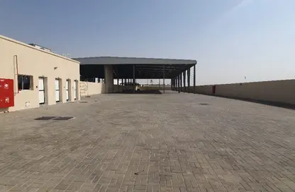 مستودع - استوديو - 2 حمامات للبيع في الصجعة الصناعية - الصجعة - الشارقة