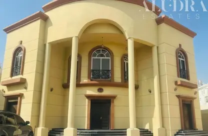 فيلا - 5 غرف نوم - 6 حمامات للايجار في فلل البرشاء 2 - البرشاء 2 - البرشاء - دبي فيلا - 5 غرف نوم - 6 حمامات للايجار في فلل البرشاء 2 - البرشاء 2 - البرشاء - دبي