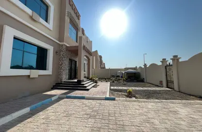شقة - غرفة نوم - 1 حمام للايجار في فيلات مدينة خليفة آيه - مدينة خليفة أ - مدينة خليفة - أبوظبي