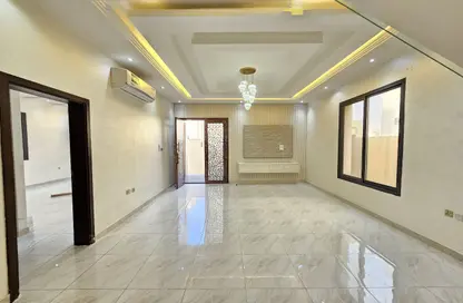 Villa - 3 Bedrooms - 5 Bathrooms for rent in Al Yasmeen 1 - Al Yasmeen - Ajman
