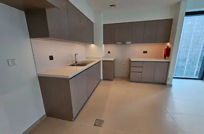 Apartment - 2 Bedrooms - 2 Bathrooms for rent in Act Towers - Opera District - Downtown Dubai - Dubai