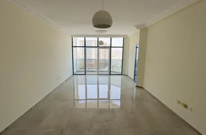 شقة - غرفة نوم - 2 حمامات للايجار في برج البوابة 1 - مشيرف - عجمان