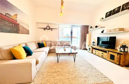 Apartment - 1 Bedroom - 2 Bathrooms for sale in Cayan Tower - Dubai Marina - Dubai