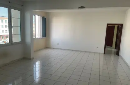 شقة - غرفة نوم - 2 حمامات للبيع في M06 - طراز فارسي - المدينة الدولية - دبي