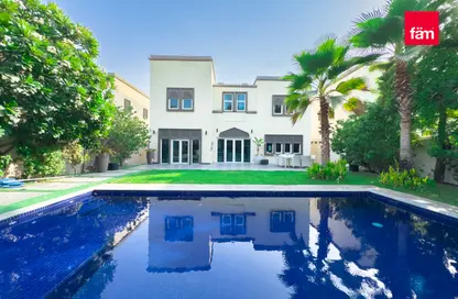 Villa - 3 Bedrooms - 3 Bathrooms for sale in Regional - Jumeirah Park - Dubai
