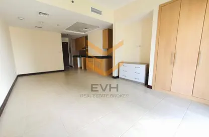 شقة - 1 حمام للايجار في غولد كريست فيوز 1 - (JLT) مجمع V - أبراج بحيرات الجميرا - دبي