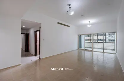 Apartment - 2 Bedrooms - 3 Bathrooms for rent in Olympic Park 2 - Olympic Park Towers - Dubai Sports City - Dubai