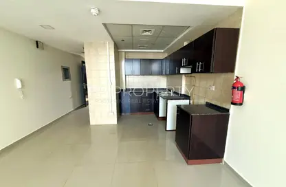 شقة - 1 حمام للبيع في برج فرانكفورت - مدينة دبي الرياضية - دبي