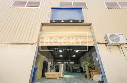 Warehouse - Studio for rent in 8WD - Dubai Investment Park 1 (DIP 1) - Dubai Investment Park (DIP) - Dubai