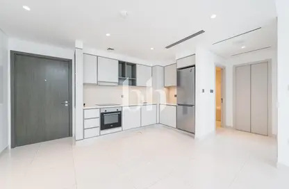 Apartment - 1 Bedroom - 1 Bathroom for sale in Sunrise Bay - EMAAR Beachfront - Dubai Harbour - Dubai