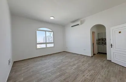 شقة - 1 حمام للايجار في مدينة الرياض - أبوظبي