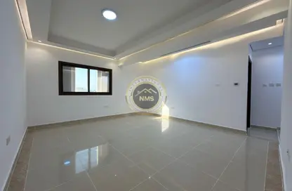 شقة - غرفة نوم - 1 حمام للايجار في المشرف - أبوظبي