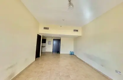 Apartment - 1 Bedroom - 2 Bathrooms for sale in Silicon Gates 1 - Silicon Gates - Dubai Silicon Oasis - Dubai