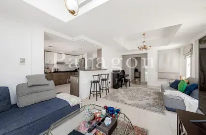 Villa - 3 Bedrooms - 3 Bathrooms for rent in Springs 4 - The Springs - Dubai