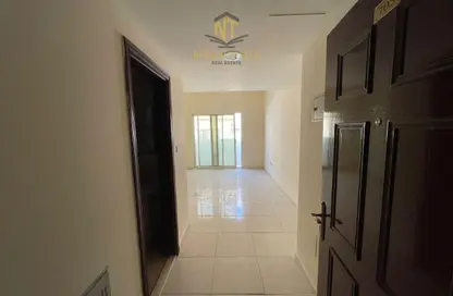 شقة - 2 غرف نوم - 2 حمامات للايجار في الممشى - مويلح - الشارقة