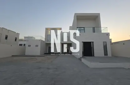 Villa - 5 Bedrooms - 7 Bathrooms for rent in Madinat Al Riyad - Abu Dhabi