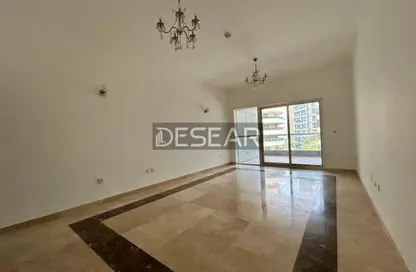 Apartment - 3 Bedrooms - 3 Bathrooms for sale in The Zen Tower - Dubai Marina - Dubai