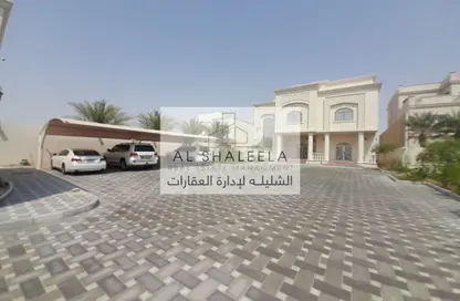 Villa - Studio - 7+ Bathrooms for rent in Shakhbout City - Abu Dhabi
