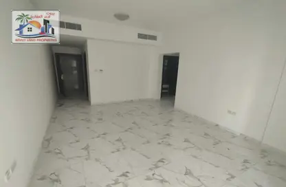 Apartment - 1 Bedroom - 2 Bathrooms for rent in Crown Palace Hotel - Al Rashidiya 1 - Al Rashidiya - Ajman