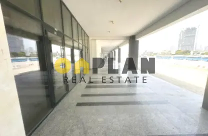 Shop - Studio - 1 Bathroom for rent in AZIZI Riviera 38 - Meydan One - Meydan - Dubai