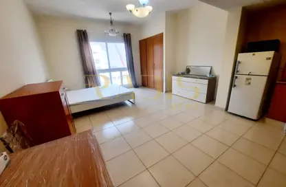 Apartment - Studio - 1 Bathroom for rent in Lavender 1 - Emirates Gardens 1 - Jumeirah Village Circle - Dubai