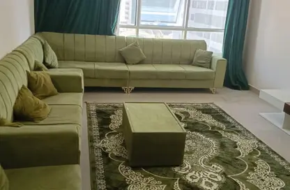 شقة - 2 غرف نوم - 2 حمامات للايجار في التعاون - الشارقة