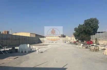أرض - استوديو للايجار في الصجعة الصناعية - آلصجعه - الشارقة