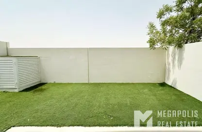 Townhouse - 3 Bedrooms - 5 Bathrooms for rent in Centaury - The Roots DAMAC Hills 2 - Damac Hills 2 - Dubai