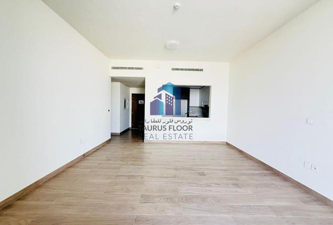 15631000 - Property Image 2