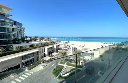 شقة - 3 غرف نوم - 4 حمامات للايجار في ممشى السعديات - منطقة السعديات الثقافية - جزيرة السعديات - أبوظبي شقة - 3 غرف نوم - 4 حمامات للايجار في ممشى السعديات - منطقة السعديات الثقافية - جزيرة السعديات - أبوظبي