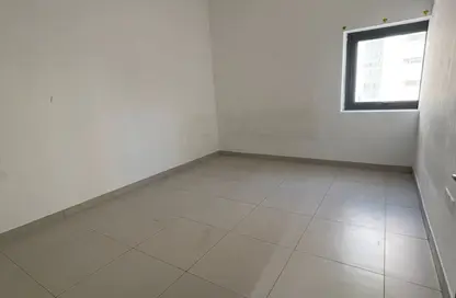Apartment - 3 Bedrooms - 2 Bathrooms for rent in Ajman Corniche Residences - Ajman Corniche Road - Ajman