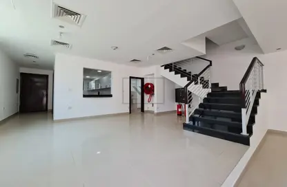 Villa - 4 Bedrooms - 6 Bathrooms for rent in La Riviera Estate B - La Riviera Estate - Jumeirah Village Circle - Dubai