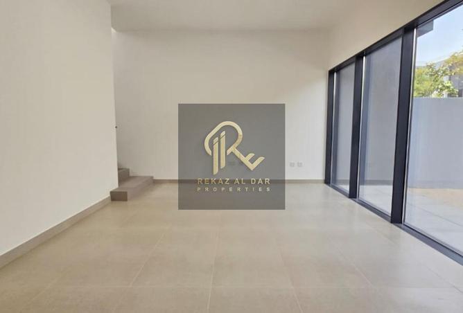 15209101 - Property Main Image