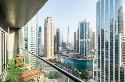 Apartment - 1 Bedroom - 2 Bathrooms for rent in Jumeirah Lake Towers - Dubai