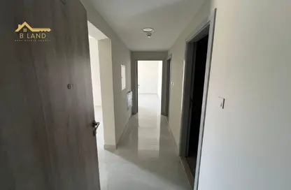 Apartment - 1 Bedroom - 2 Bathrooms for rent in Muweileh Community - Muwaileh Commercial - Sharjah