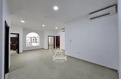 شقة - 2 غرف نوم - 3 حمامات للايجار في مدينة الرياض - أبوظبي