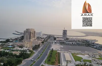 Apartment - 1 Bedroom - 1 Bathroom for rent in Corniche Tower - Ajman Corniche Road - Ajman