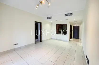 Apartment - 3 Bedrooms - 5 Bathrooms for rent in Reehan 6 - Reehan - Old Town - Dubai