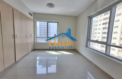 Apartment - 2 Bedrooms - 2 Bathrooms for rent in New Al Taawun Road - Al Taawun - Sharjah