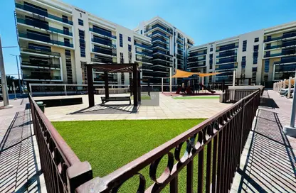 Outdoor Building image for: Apartment - 2 Bedrooms - 4 Bathrooms for rent in Khalifa City - Abu Dhabi, Image 1