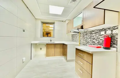 Apartment - 1 Bedroom - 2 Bathrooms for rent in Jumeirah Garden City - Al Satwa - Dubai