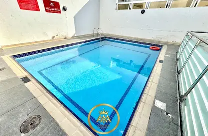 شقة - 3 غرف نوم - 3 حمامات للايجار في شارع التعاون - التعاون - الشارقة