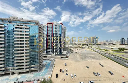 شقة - 1 حمام للايجار في مساكن النخبة رقم 2 - مساكن النخبة الرياضية - مدينة دبي الرياضية - دبي