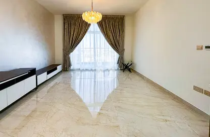 Empty Room image for: Apartment - 1 Bathroom for rent in Jewelz by Danube - Arjan - Dubai, Image 1