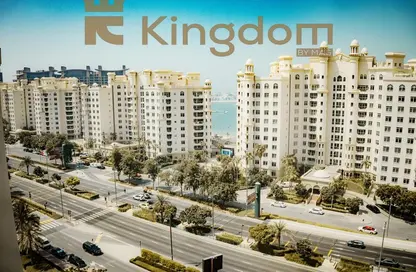Penthouse - 4 Bedrooms - 6 Bathrooms for sale in Shoreline Apartments - Palm Jumeirah - Dubai