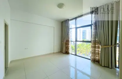 Apartment - 2 Bedrooms - 4 Bathrooms for rent in Loreto 2 B - Loreto - DAMAC Hills - Dubai